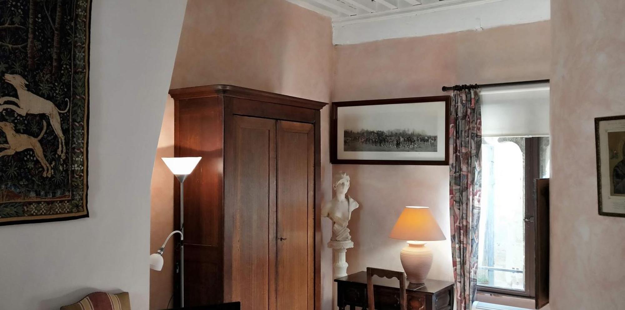 Tresor Apartment Uzes Exterior photo